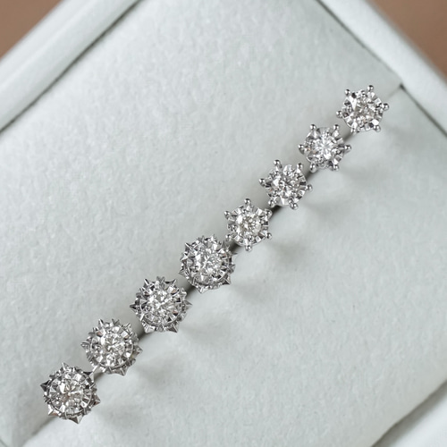 天然ダイヤモンドピアス0.1ct k18 ピアス（スタッド・一粒