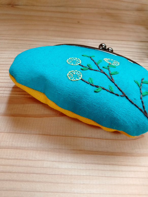 刺繍入りがまぐち 5枚目の画像