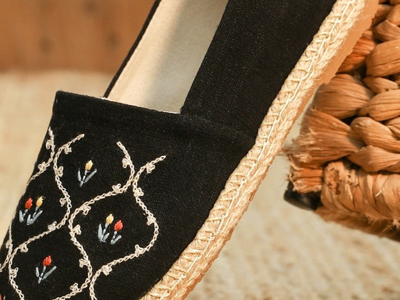 ベーシック レディース刺繍の靴 春 夏 秋  フラットソール  シンプル おしゃれ 通勤 通学 仕事 きれいめ 4枚目の画像