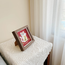 【招財貓】棕花紋白貓 刺繡畫|實木框|附包裝 第5張的照片
