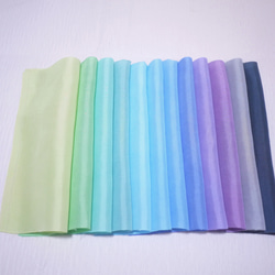 (H-01) 純絲衣身襯裡（和服襯裡），手染衣身襯裡 12 件，條紋套裝，綠藍紫漸變，tsumami 工藝面料 第1張的照片