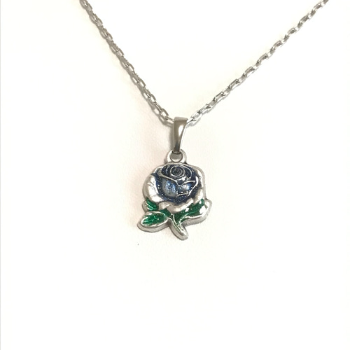 青＊薔薇の花のメダイネックレス/聖母マリア様 ネックレス