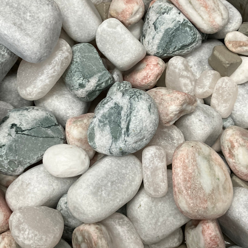 天然大理石 10枚セット　未使用 オニキス四角粒石詰め合わせ 天然石販売 名取貴石 天然石原石鉱物結晶