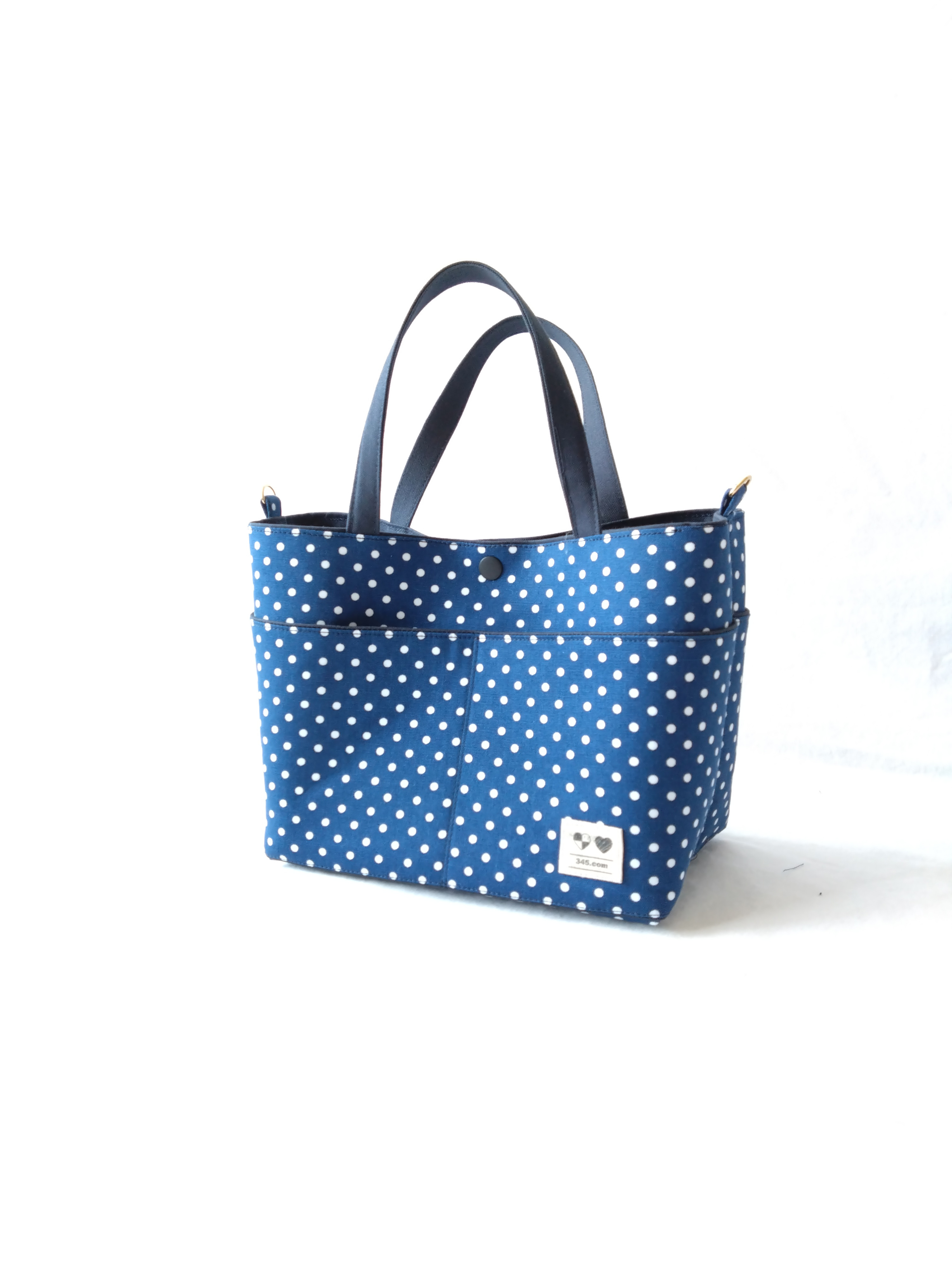 仕切りのあるかっちりBOXトート★ストラップでポシェットにも★ポケットたくさん