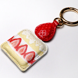 ショートケーキなキーリング（牛革製） 3枚目の画像