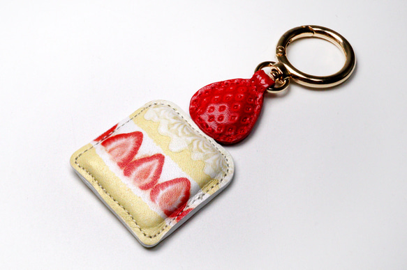 ショートケーキなキーリング（牛革製） 3枚目の画像