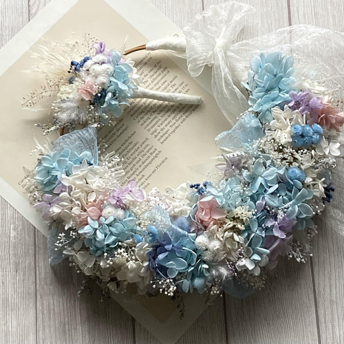 ブルー系でまとめたリースブーケ ブルー系でまとめたリースブーケ