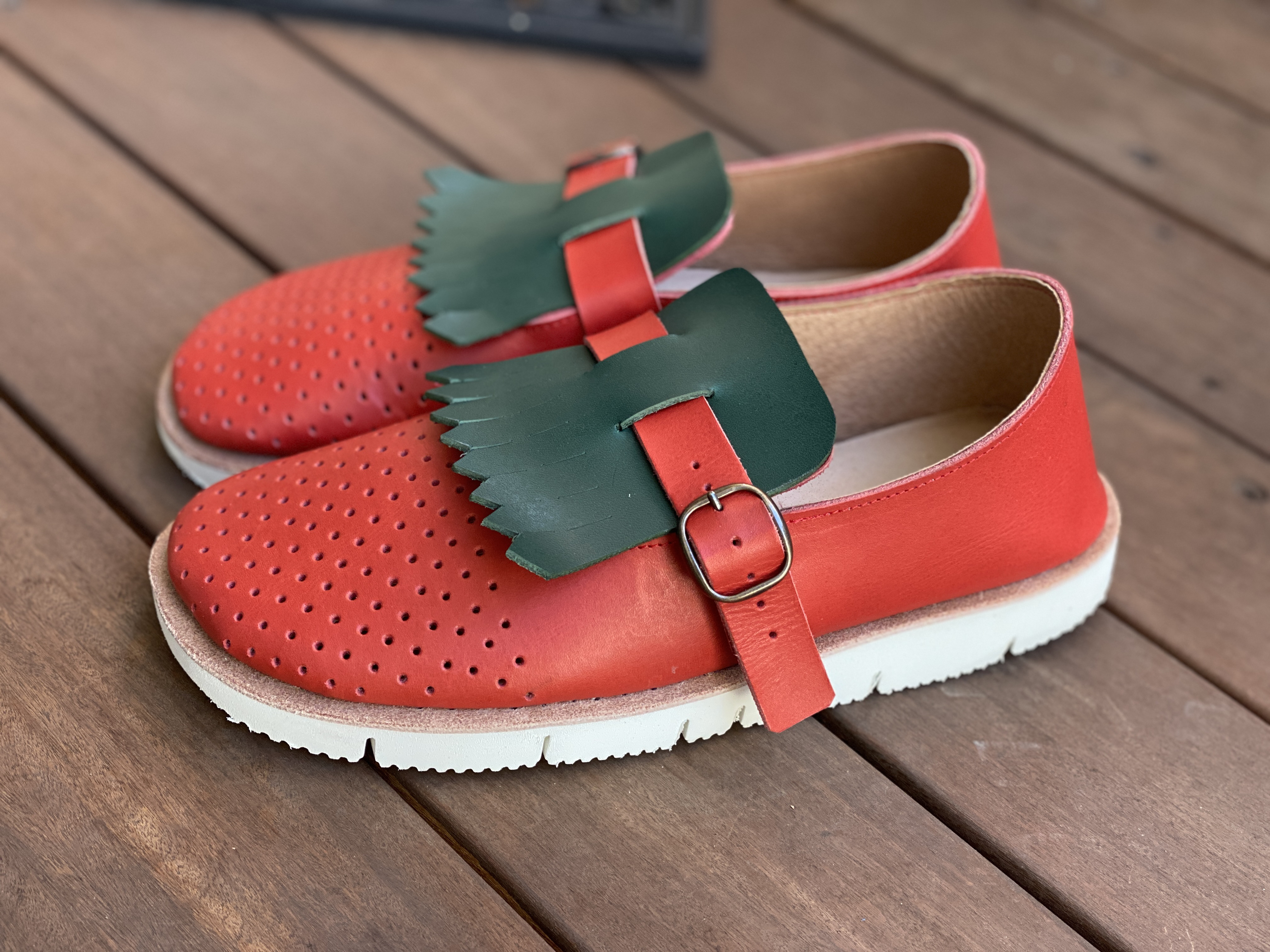 踏んでもカカトを入れても快適なふくろ縫い革靴　(21. 22. 23. 24. 25 センチ よりお選び下さい)