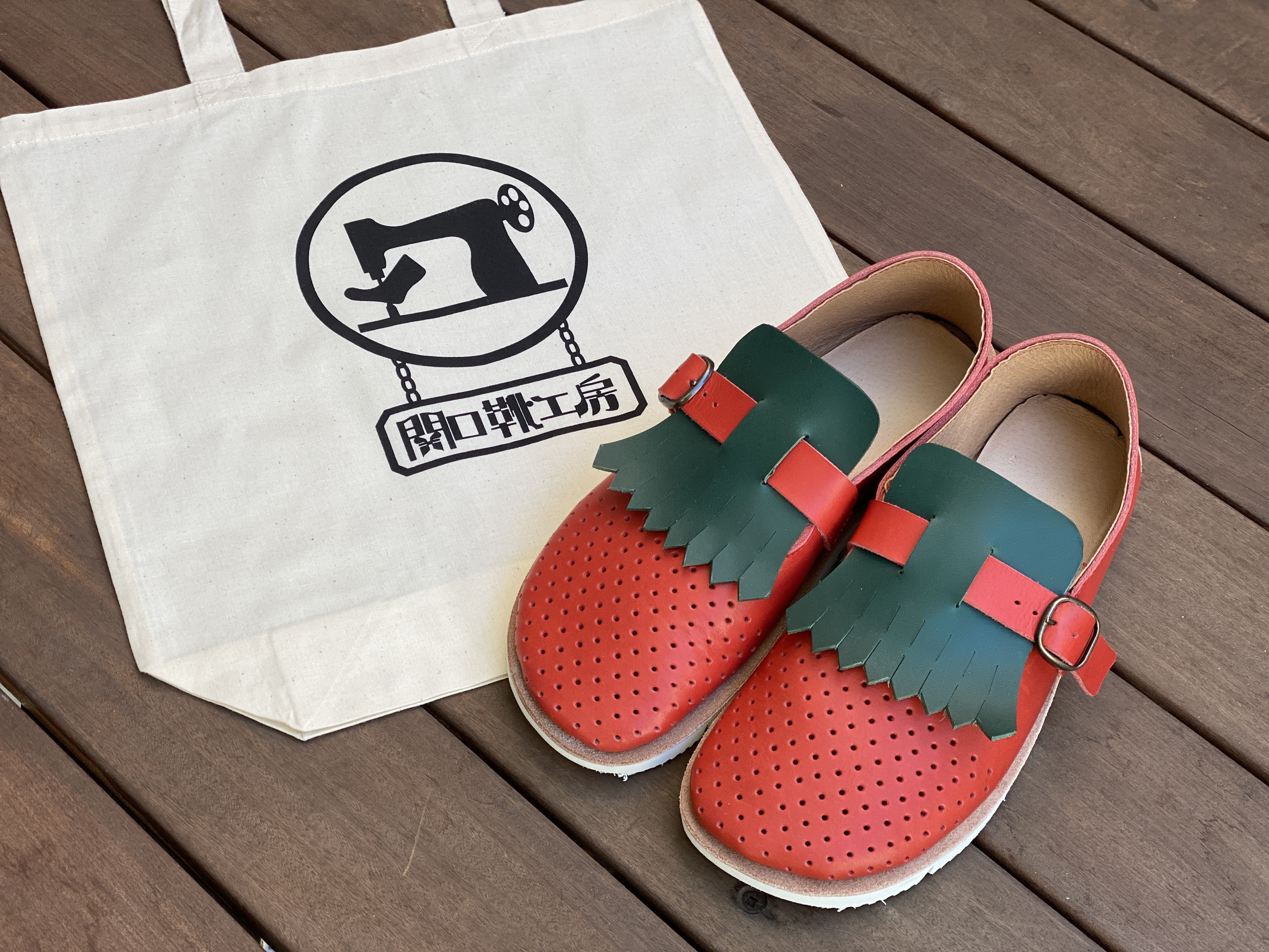 踏んでもカカトを入れても快適なふくろ縫い革靴　(21. 22. 23. 24. 25 センチ よりお選び下さい)