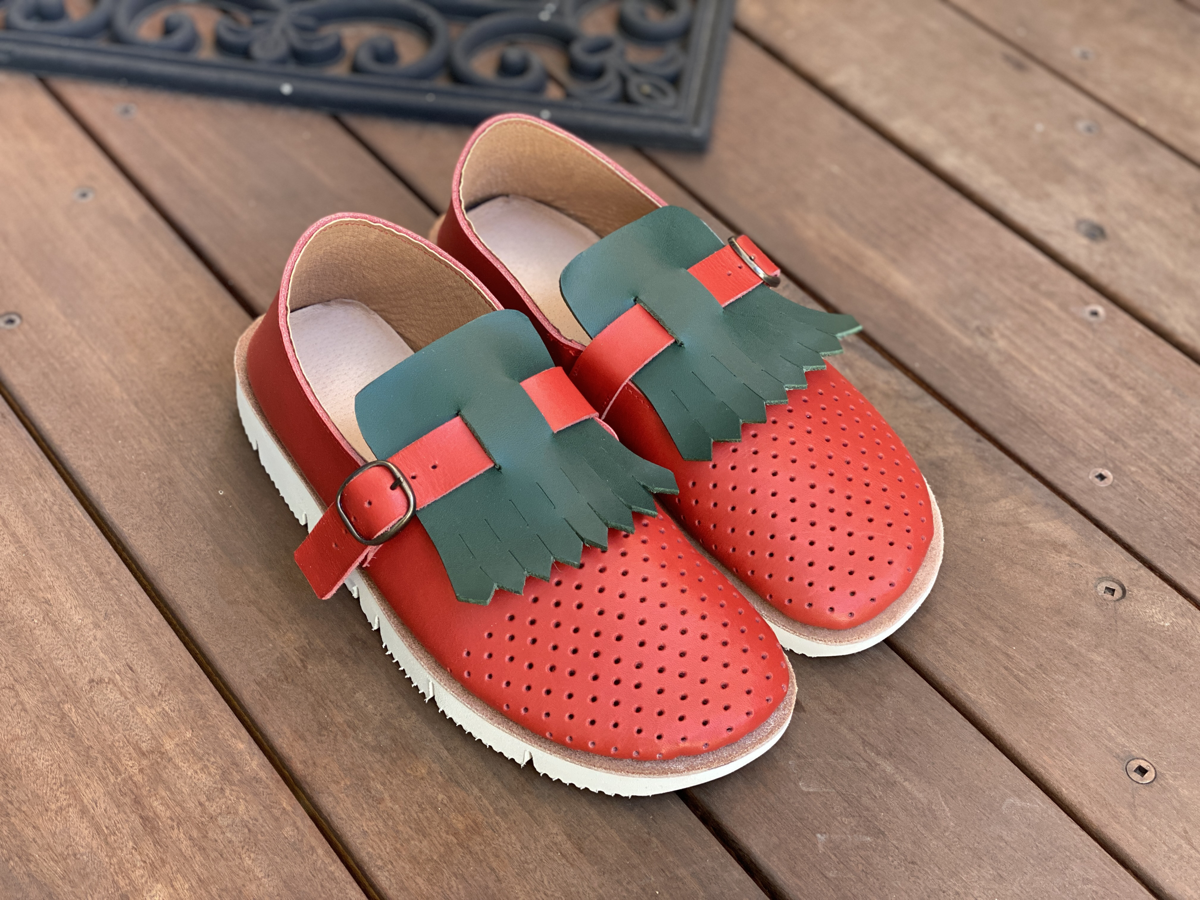 踏んでもカカトを入れても快適なふくろ縫い革靴　(21. 22. 23. 24. 25 センチ よりお選び下さい)