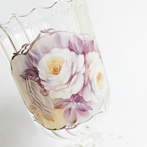 ガラスのフラワーベース / バラ アンティーク風 紫 一輪挿し・花瓶