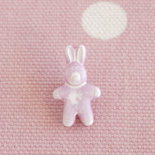 3個) 18mm ぬいぐるみうさぎのボタン ピンク フランス製 ウサギ ボタン
