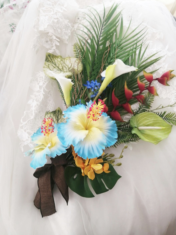 藍色木槿花束幻想婚禮裝飾懸掛赫科尼亞顏色龜背竹藍色星星 第1張的照片