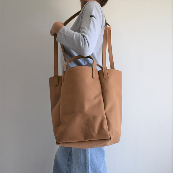 DROP2 SHOULDER TOTE BAG（モカ/ベージュ） 4枚目の画像