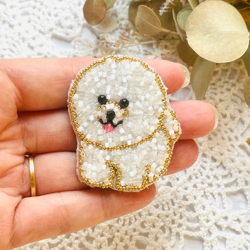 再制作】ビーズ刺繍のうちの子ブローチ・ビションフリーゼ ブローチ 