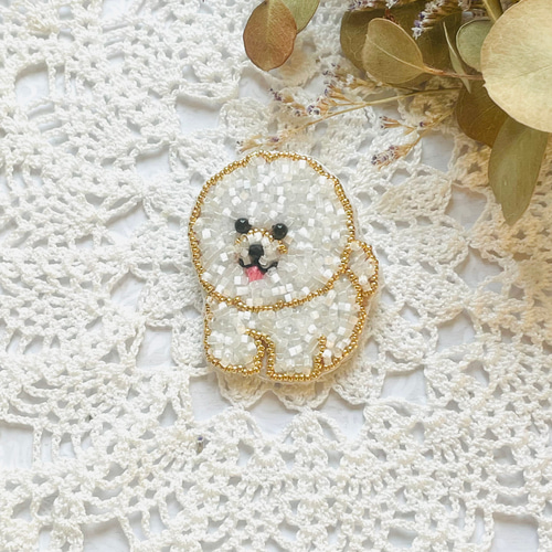 再制作】ビーズ刺繍のうちの子ブローチ・ビションフリーゼ ブローチ 