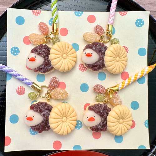 レザー製 鳥型チャーム ストラップ付き 4 Silent Birds】レザーカメラストラップ登場「STRIX 」| レザー | 本