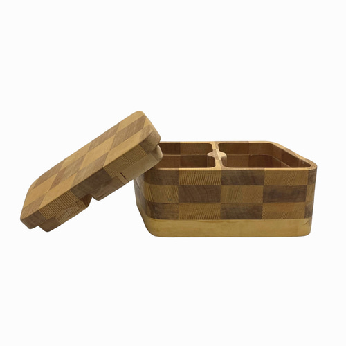 ☆手作り レアなツートン収納BOX 2種類の木使用（01）ハンドメイド