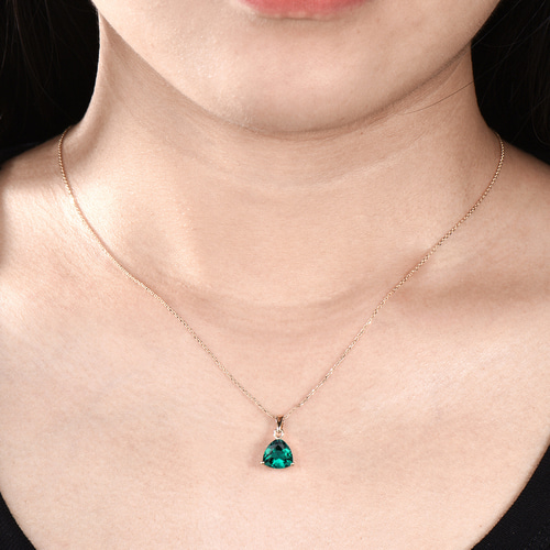 あいだエメラルドネックレス エメラルド0.05ctクロスホワイトゴールドネックレスダイヤ0.08ct付
