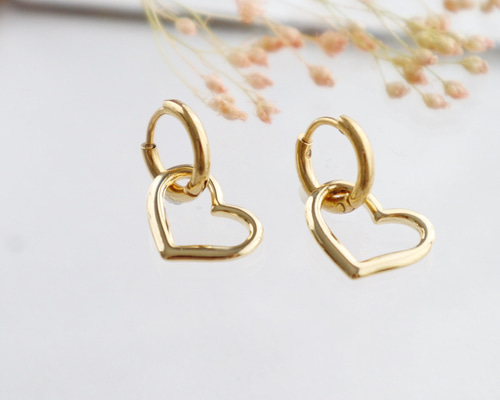 チャーム取り外し可／ デザインハート フープピアス (サージカル