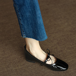 黒 パンプス バレエシューズ パンプス リボン 婦人靴 ブラック エナメル 歩きやすい 敬老の日 新色新柄2023 6枚目の画像