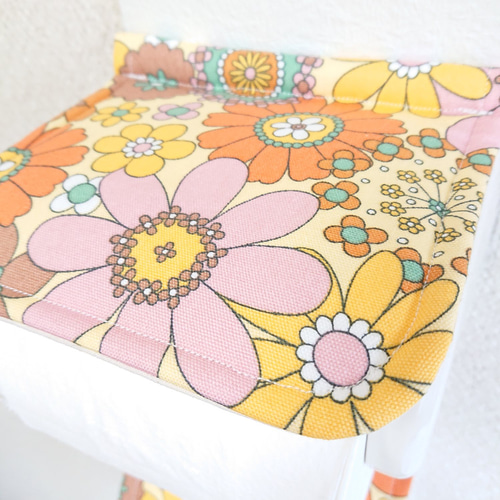 受注製作】ポップフラワー×オレンジ系 ビタミンカラー/4way小物入れ付  