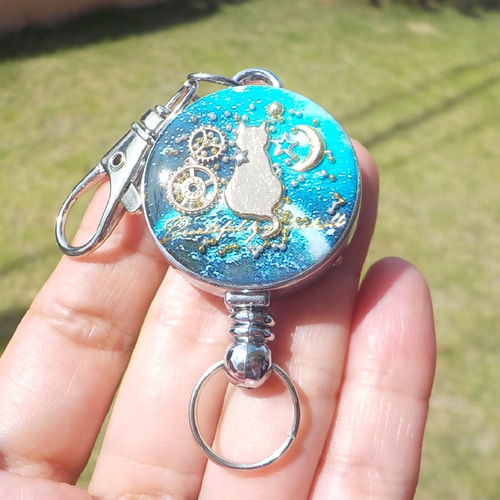 RUKURUKU/レジン/海辺の子猫達　蓄光　オルゴナイトキーホルダー RUKURUKU様専用/レジン/海辺の子猫達 蓄光 オルゴナイト