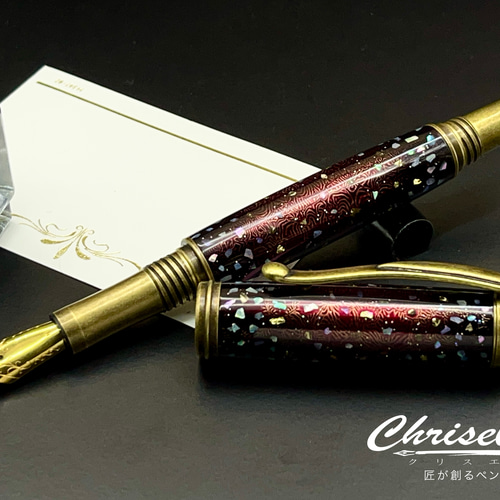 アワビ貝の破片を散りばめた螺鈿と黄鉄鉱の万年筆！ ペン・筆記用具
