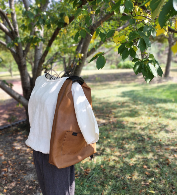 【受注制作】one shoulder bag　オークグレー✗黒　オイルシュリンクレザー 19枚目の画像