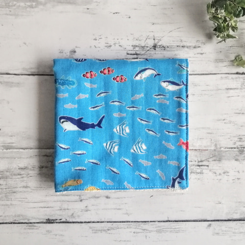海の生き物 ガーゼハンカチタオル 30cm角 ミニタオル ダブルガーゼ