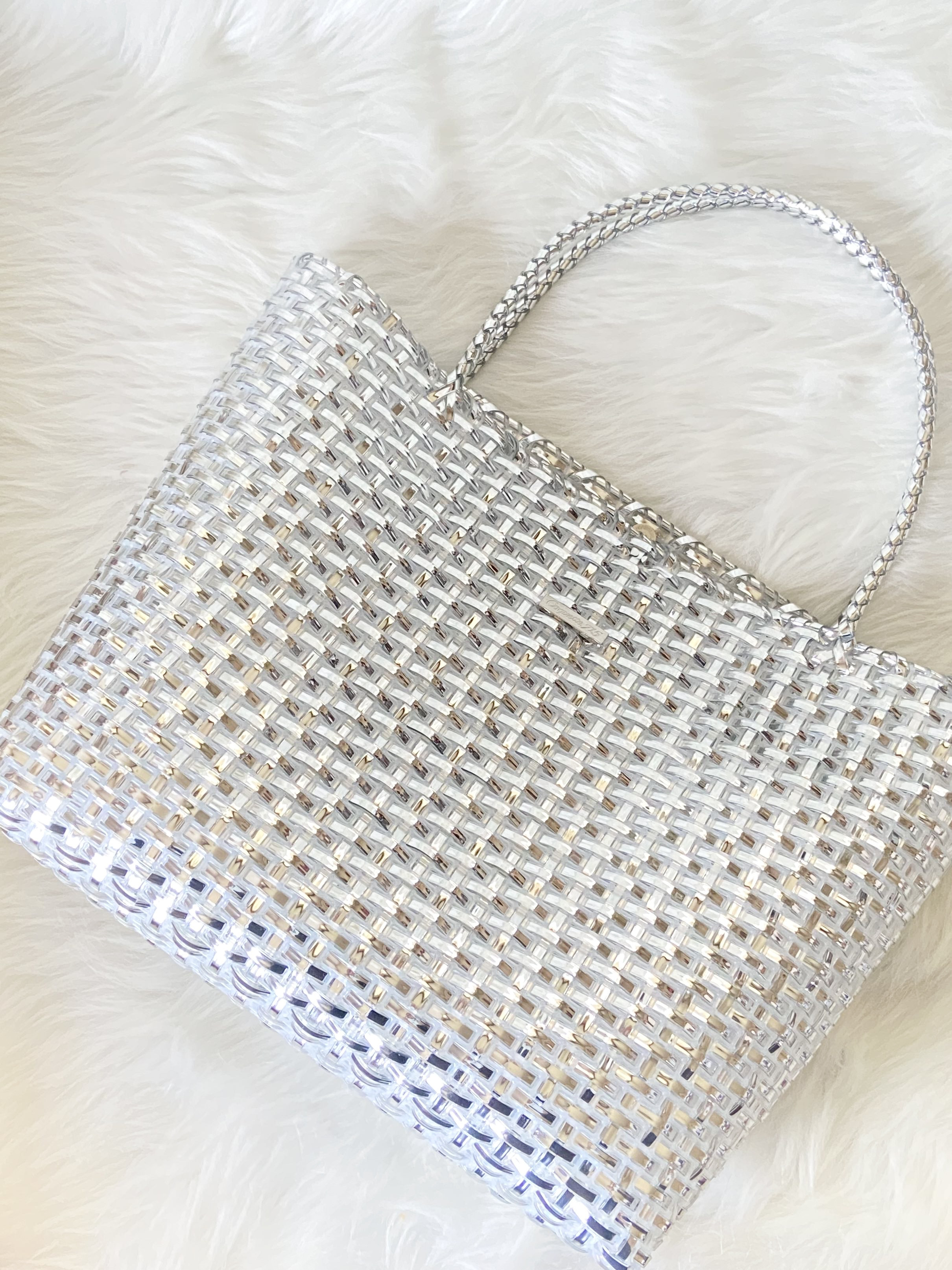 【ファーも付けます】ラメルヘンテープのトートバッグ大   シルバー