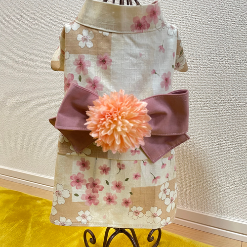 ⭐︎犬服⭐︎お花付き 浴衣 女の子用 桜 ベージュ ペット服