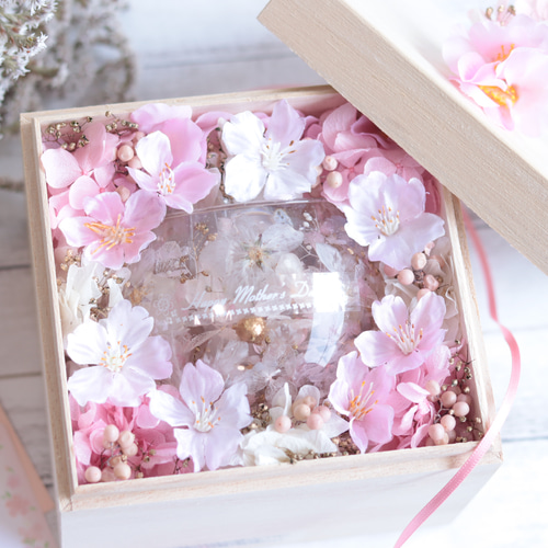 選べる天然石アロマストーン】「満開の桜とローズクォーツの水中庭園