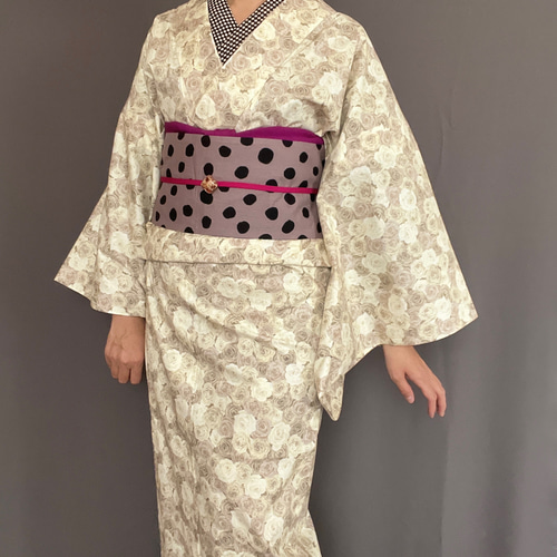 ロマンティックなくすみ薔薇柄着物 着物 花鹿 kajika 通販 16327009