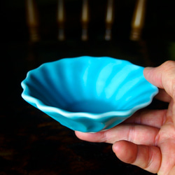 トルコ青釉 小鉢（ターコイズブルーの小ばち） 2枚目の画像