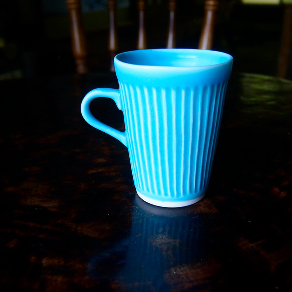 トルコ青釉 マグカップ／大（ターコイズブルーの大きめのマグカップ） 2枚目の画像