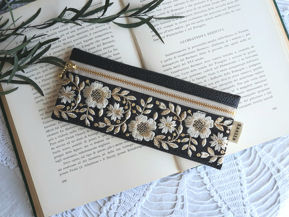 JUNTEさま専用　インド刺繍リボンペンポーチetc.４点 ギフトシリーズ ペンケース / ブラック / インド刺繍 / 刺繍