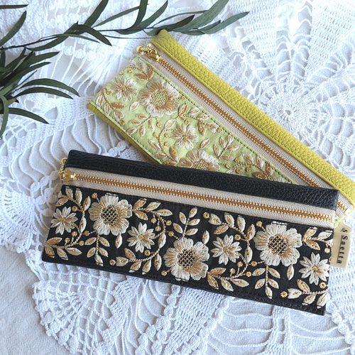 ギフトシリーズ ペンケース / ブラック / インド刺繍 / 刺繍リボン