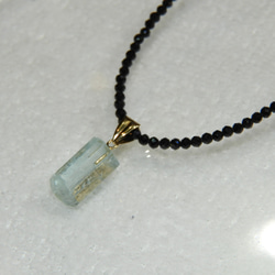 オーロラ水晶ネックレス｜幻想 ネックレス・ペンダント Une