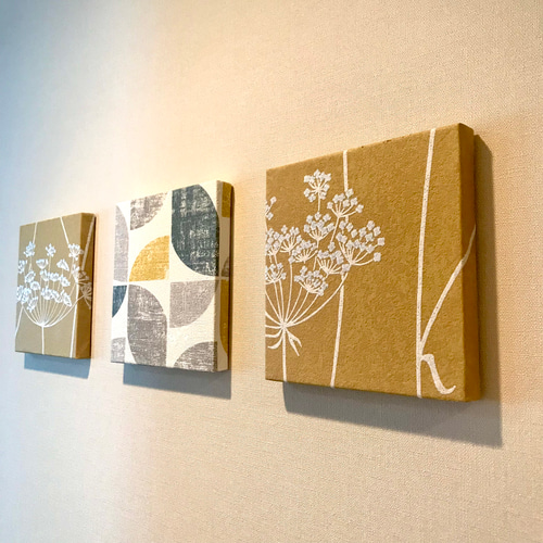 インテリアパネル 北欧柄 マスタード小花柄 15cm☆インテリア雑貨 壁