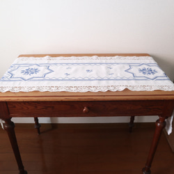 フランスの手仕事/フォークロアな青糸手刺繍 ロング・テーブルランナー (ヴィンテージ） 4枚目の画像