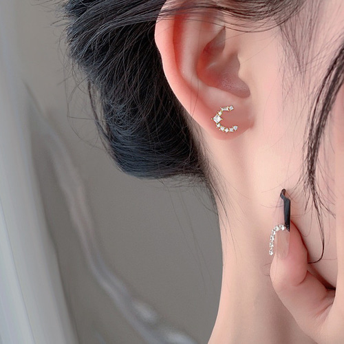 SV925 小ぶり キラキラ C型 スタッドピアス シルバー925 小さめ ピアス  