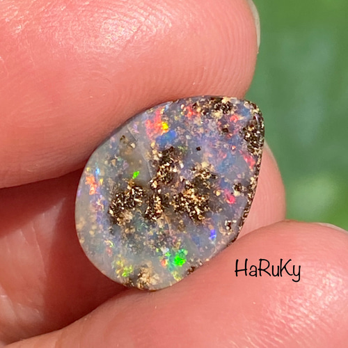 カラフルスパークリング♡ナチュラルボルダーオパール ルース 08
