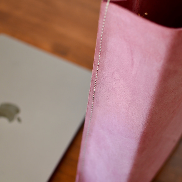 A4が入る紙袋風ショッピングトートバッグ　大人な桜ピンクの本革イタリアンレザー　床革　サイズ変更可能【特集掲載】 8枚目の画像
