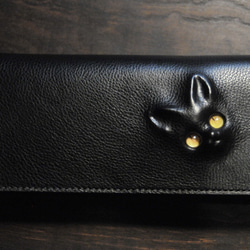 黒猫の長財布（表革：VACCHETTA800、仮セット猫目：琥珀色）約250ｇ 猫目選べます♪ 1枚目の画像