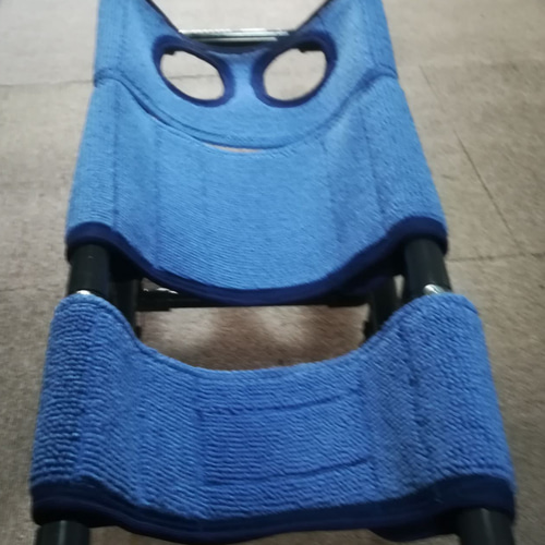 四輪歩行器、中型犬歩行器、車椅子（中型犬シートタイプ） ハウス