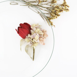 Corsage. コサージュ" Antique bouquet. " | チューリップ×紫陽花 | アンティークレッド 2枚目の画像