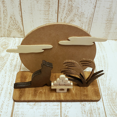 五十恩 お歳暮用装飾品 creema限定 【受注制作】十五夜と猫の木製置物｜お月見・中秋の名月