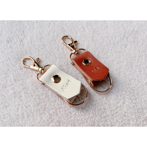 金具が選べるフックキーホルダー】 栃木レザー 本革 席札 プチギフト