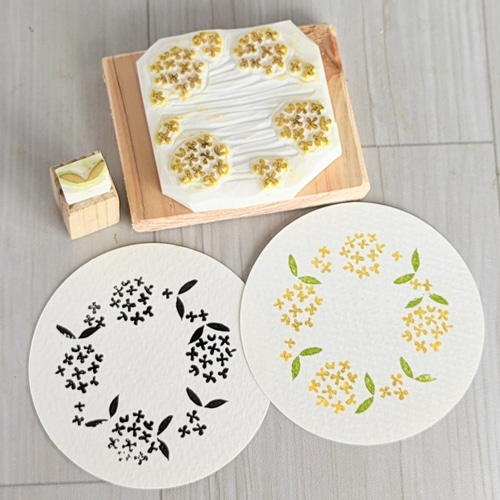 ふわっと香る金木犀のリースはんこ】消しゴムはんこ はんこ・スタンプ